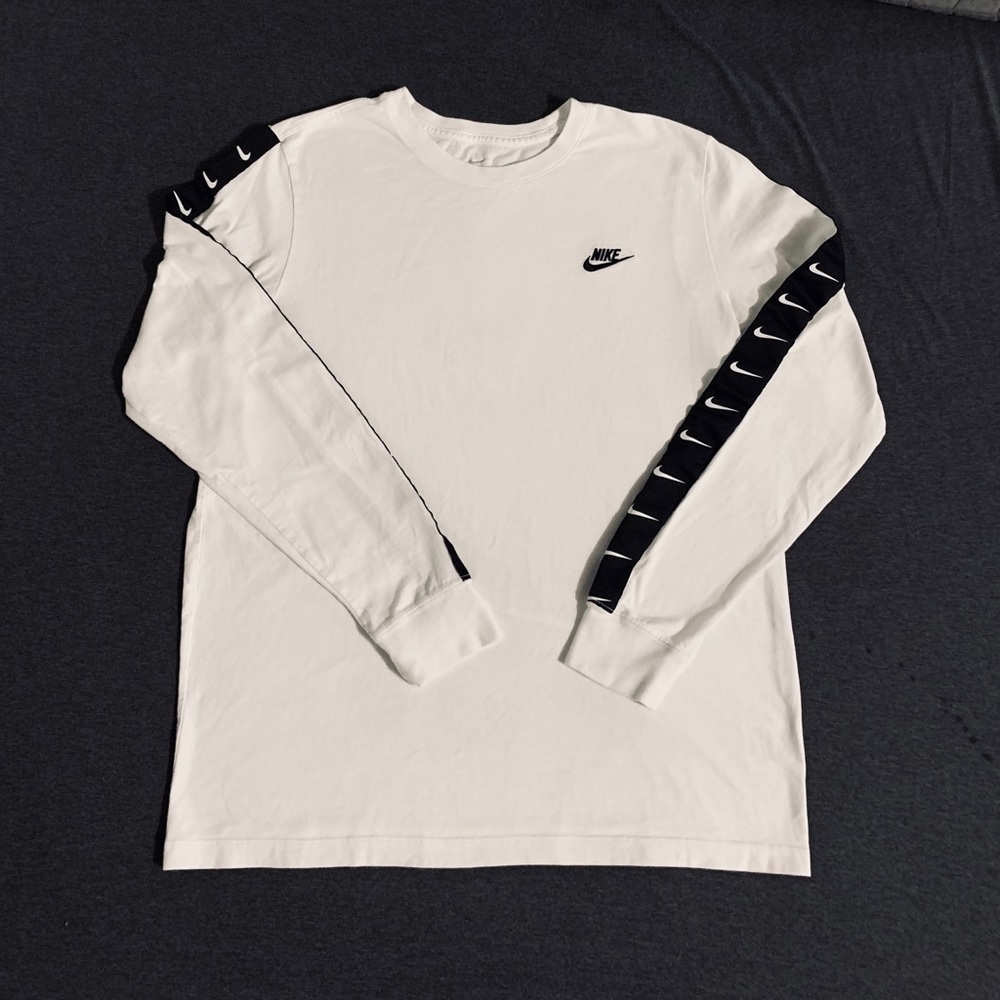 Nike “Swoosh’s” Arms Long Sleeve Tee - Large